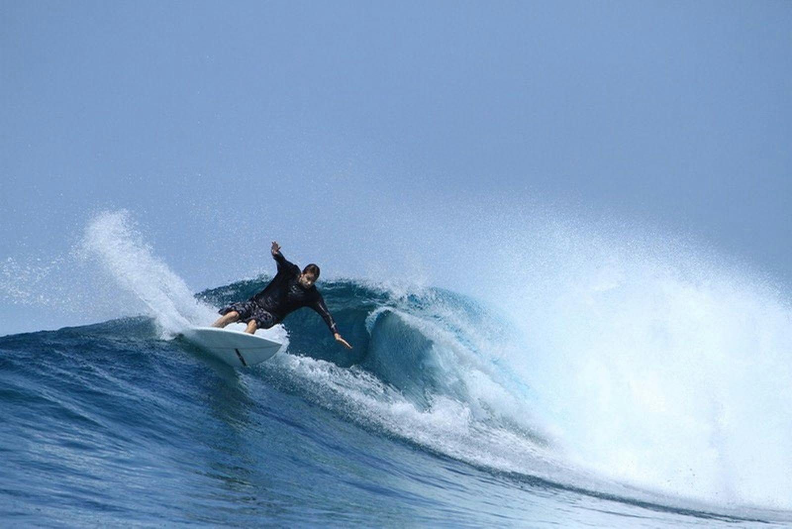 surfen in malediven